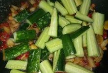 冬 瓜能炒吃吗,冬瓜炒菜，营养美味两不误