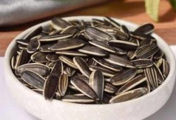 胃胀气能否吃瓜吃瓜子吗,瓜类与瓜子的食用指南